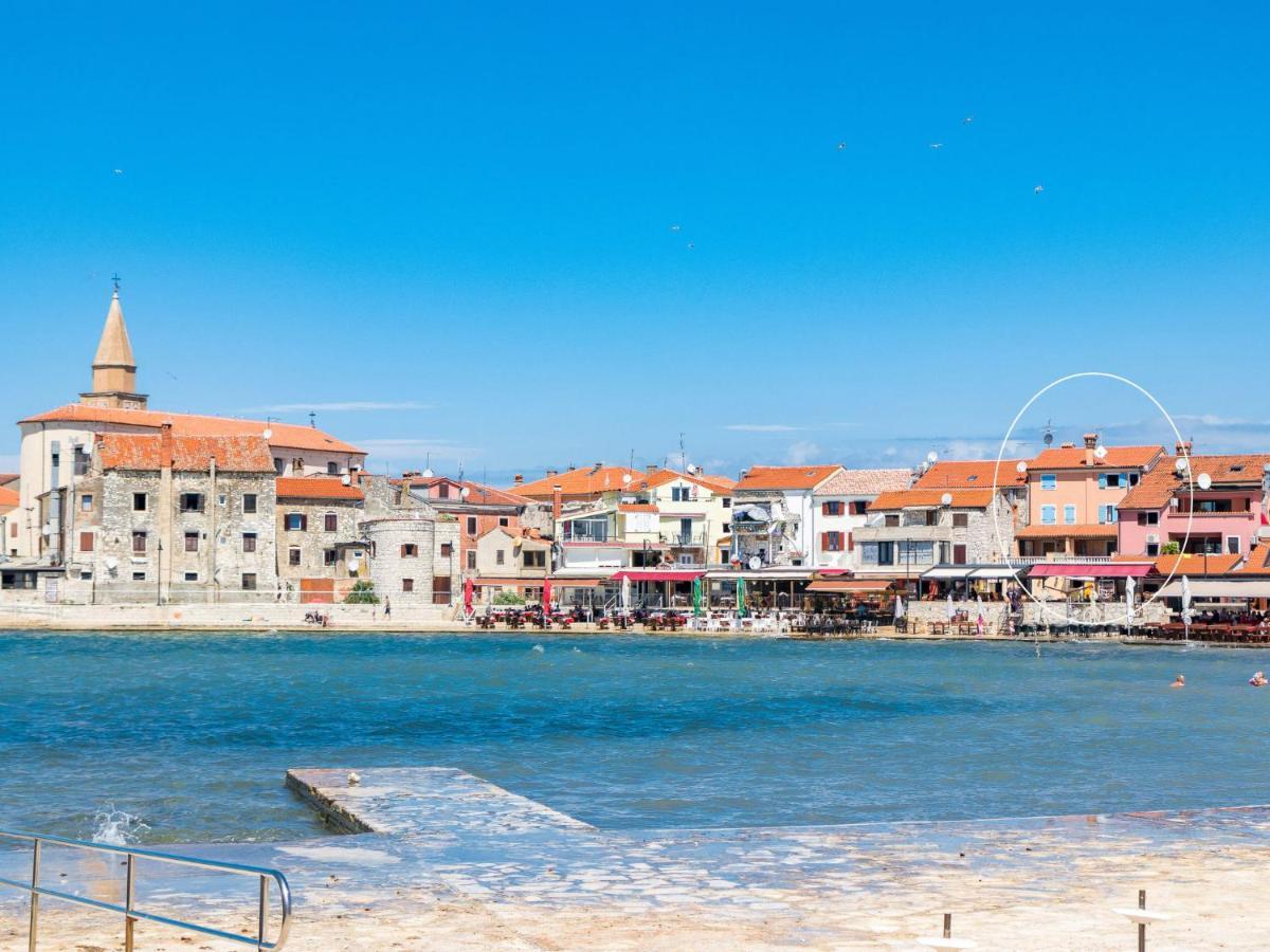 Antonella & Napoletano-3 By Interhome * Umag